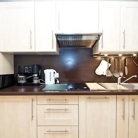 Gray 2a6 Apartment *